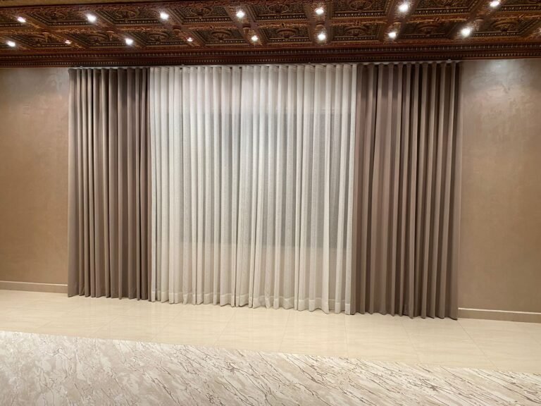 ستائر ويفي الفندقية فاخرة بتصميم عصري من أجود أنواع الأقمشة - تفصيل حسب المقاس في الكويت